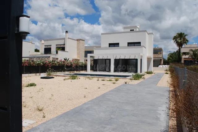 Casa moderna de nueva construcción con vistas al mar en Cala - foto 4