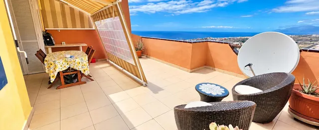 ## Apartamento de 2 dormitorios con gran terraza y espectaculares vistas al mar en Torviscas — 9