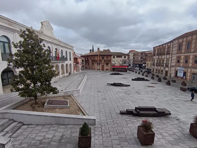 Casa en Plaza Mayor de Iscar, Valladolid — 27