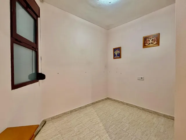 EXCLUSIVA - AMPLIO PISO CON BONITA TERRAZA EN EXCELENTE ZONA - CERCA HOTEL BALI — 15