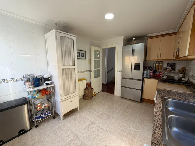 Chalet pareado seminuevo en zona de maravisa de la Pobla de Vallbona — 12