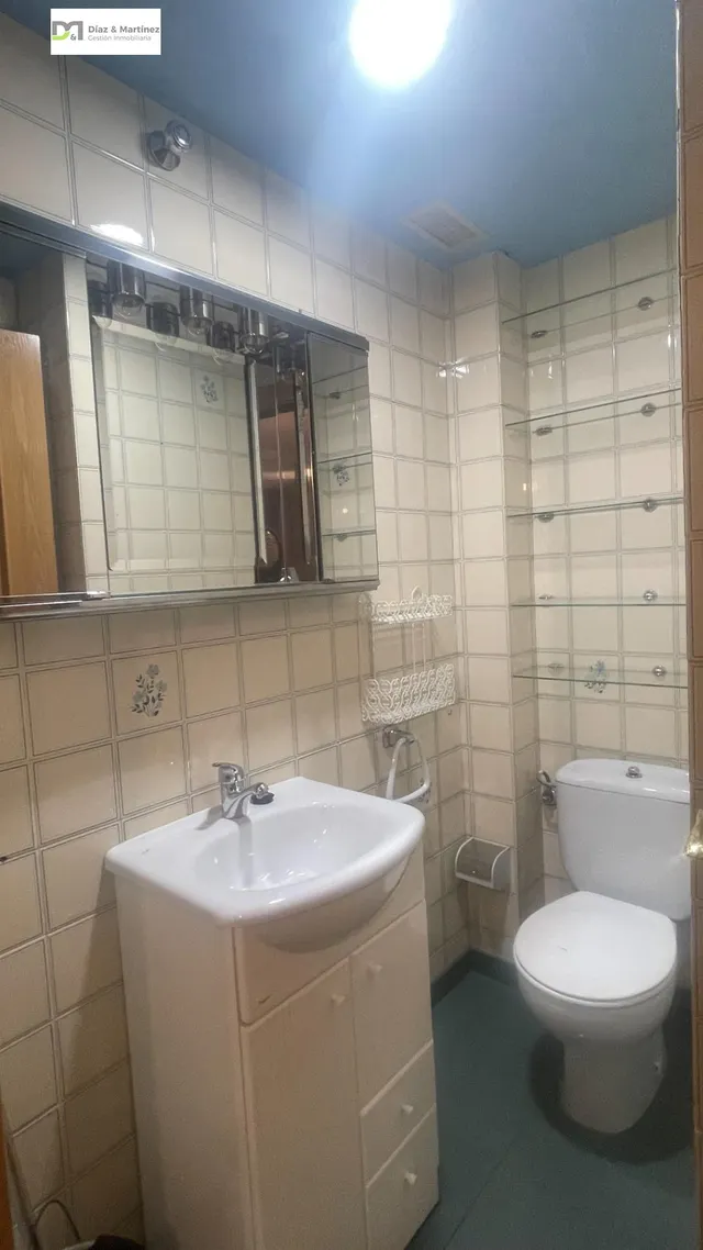 PISO BARRIO LA SAL — 12