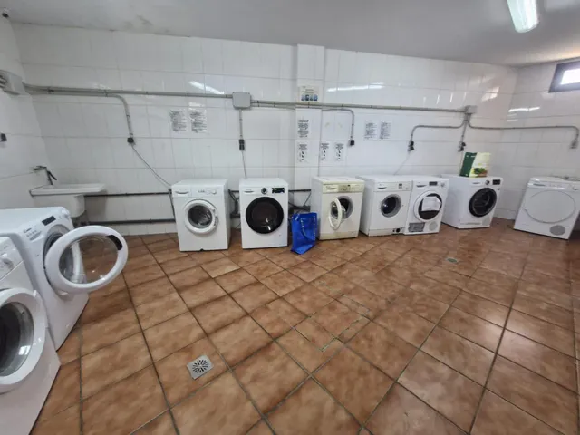 Piso en venta en Calle María de las Mercedes — 36