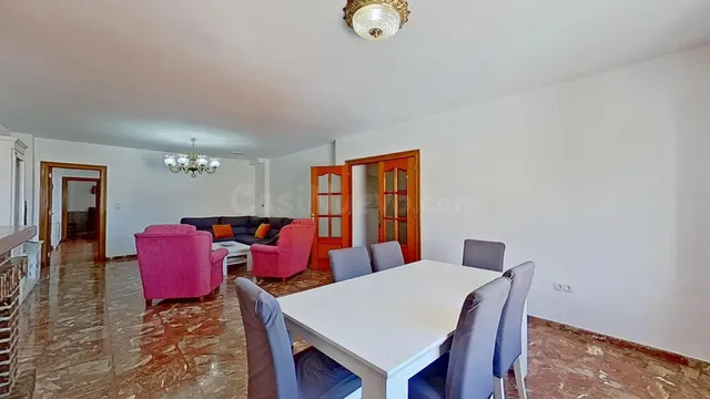 Vive en lo más alto: amplitud y luz en el corazón de Huétor  - foto 5