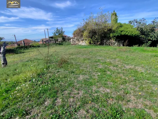SE VENDE PARCELA DE 874 M2 CON CASA DE PIEDRA DE 247 M2 AMBA - foto 4