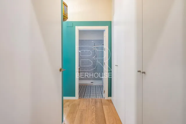 Piso con jardín privado en finca catalogada - Teià centro — 27