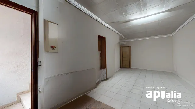 CASA UNIFAMILIAR ADOSADA CON GARAJE — 41