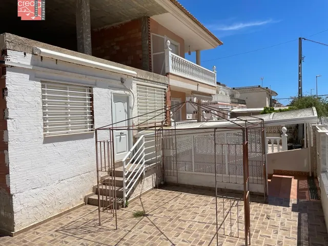 OPORTUNIDAD PARA UN GRAN INVESION DUPLEX CON PARCELA DE 250M2 SEMI CONSTRUIDO CON PROYECTO APROBADO — 22