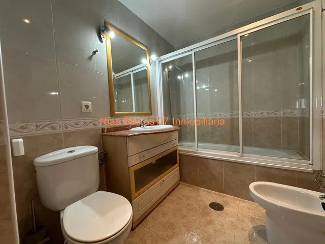 REF 7012 PISO 3 DORM. 2 BAÑOS CON PLAZA DE GARAJE Y TRASTERO EN C. PAULINO FREIRE (VIGO) — 16