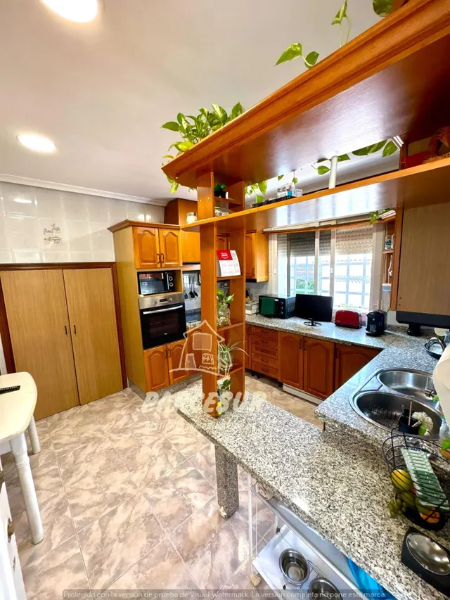 Chalet independiente en El Alcaide: espacio, comodidad y vida al aire libre — 6