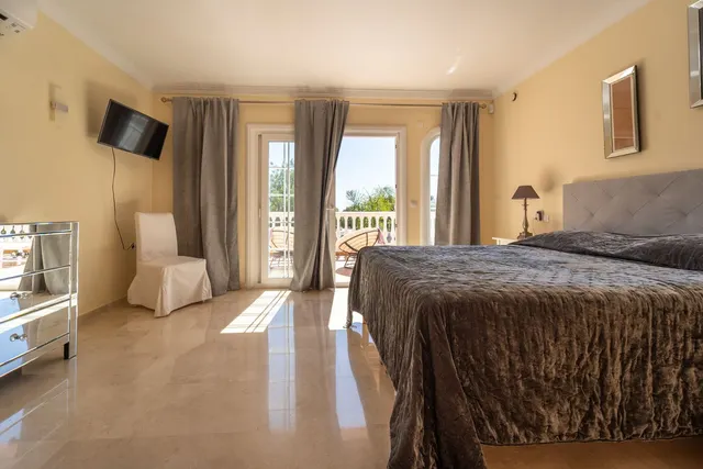 Chalet 5 habitaciones 555m² en venta - Riviera del sol — 6