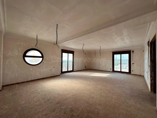 CASA DE OBRA NUEVA CON DOS PISOS Y GARAJE - foto 4