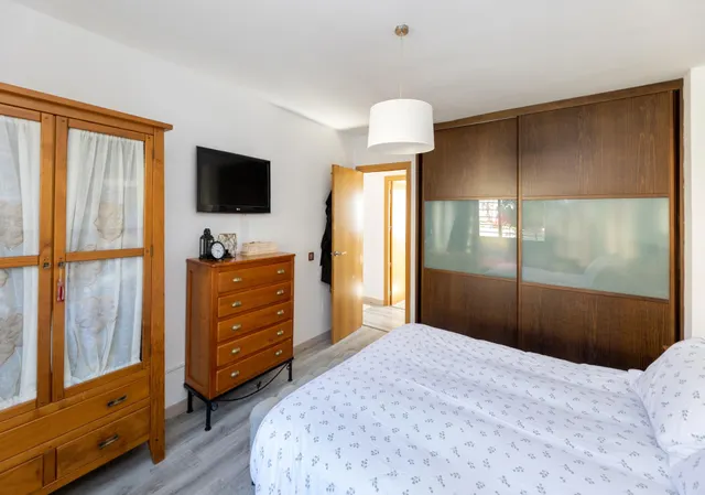 Bonita Casa en Nivar — 21