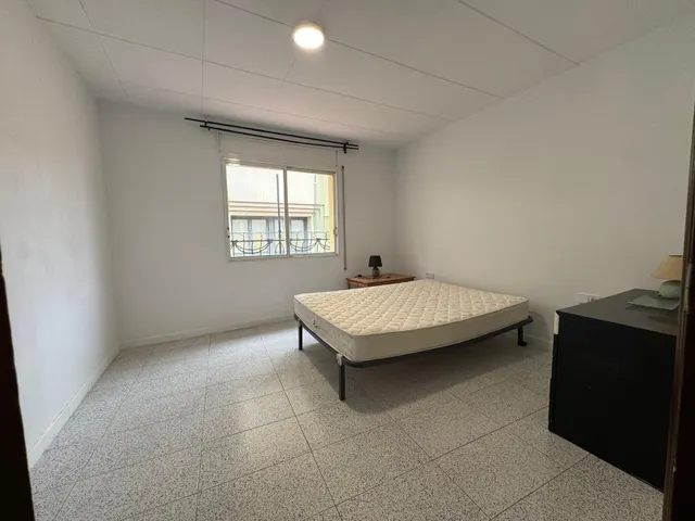 Ático con terraza en el centro de Manresa — 6