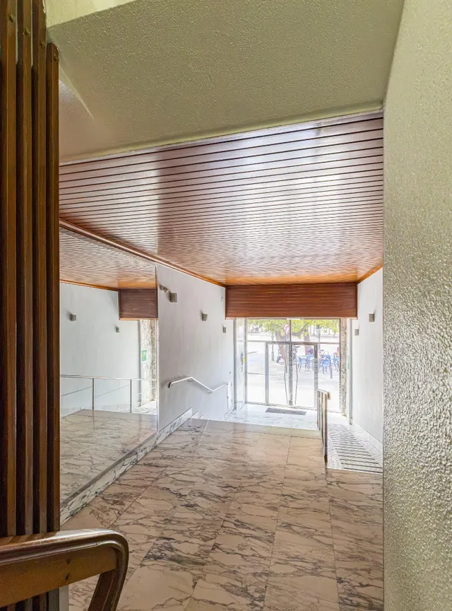 Vivienda muy luminosa en plaza Cruz Roja — 27
