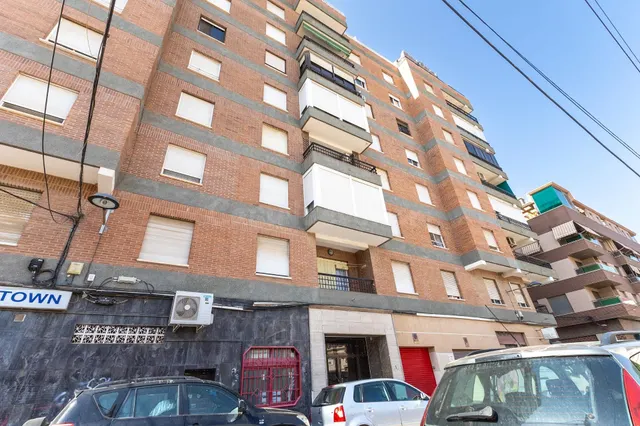 ✨ Exclusiva Vivienda de Lujo Reformado y lista para entrar a vivir en Av. Teodomiro: Confort Premium en Los Andenes 🌆 — 26