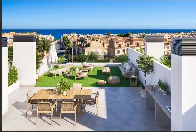 Obra nueva con licencia de alquiler turístico en Torrevieja — 11