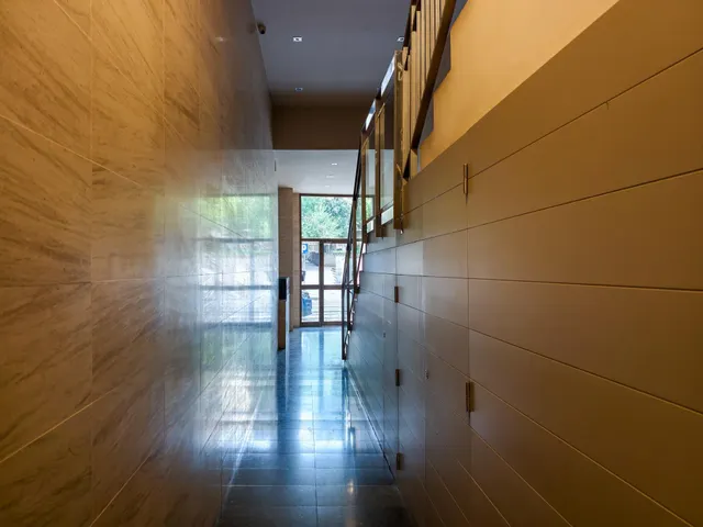 PISO DE 100 m2 CON 4 habitaciones EN LA ZONA DEL ESCORXADOR — 22