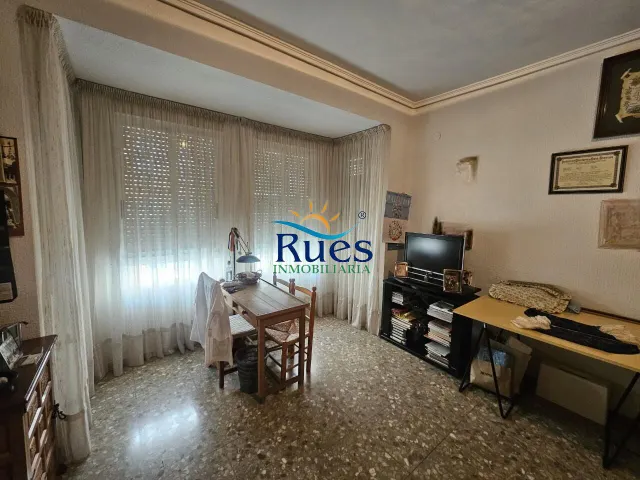 CASA EN BUEN ESTADO CENTRICA, EN CASTELLON DE LA PLANA — 31