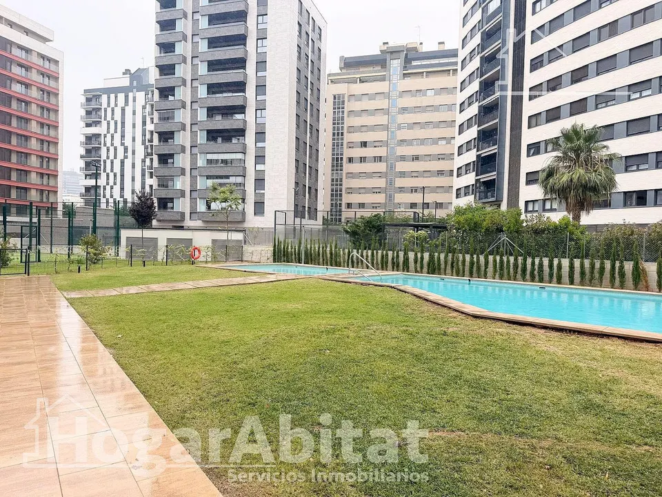 ¡TOTALMENTE NUEVO! BONITO, LUMINOSO Y MODERNO EN RESIDENCIAL CON PISCINA COMUNITARIA