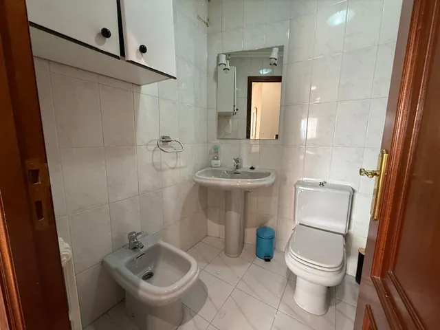 Piso en alquiler en zona couto - remedios (Ourense) — 25