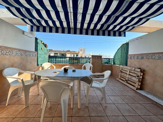 Encantador Ático con vistas al mar en Guardamar del Segura — 5