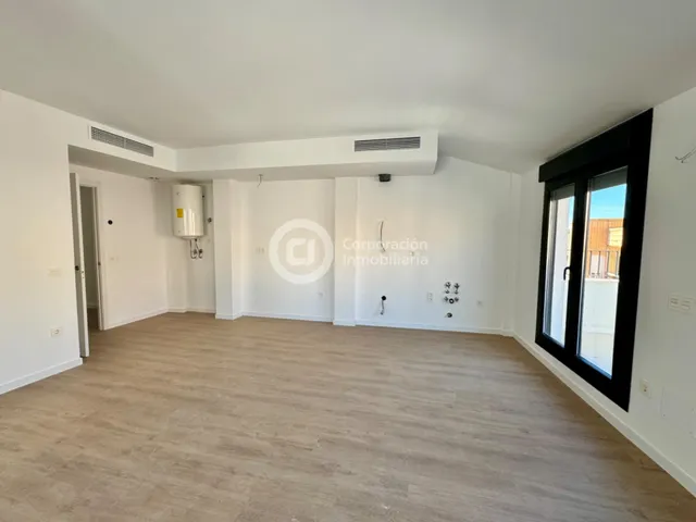 Ático de 2 dormitorios con 2 terrazas en el centro de Lorca — 11