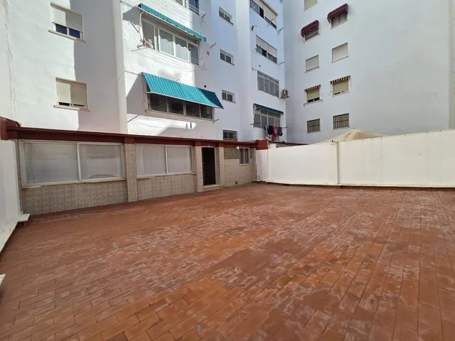 Gran terraza, garaje y mucho más — 26