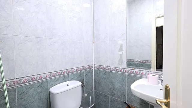 Local comercial en venta — 12