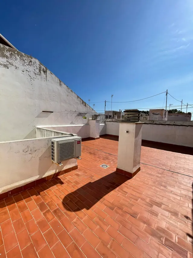 Piso reformado con ascensor a escasos metros de la playa | Santiago de la ribera — 32