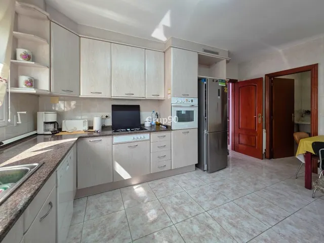 ? Chalet exclusivo en Lleida – Espacio, privacidad y ubicación — 19