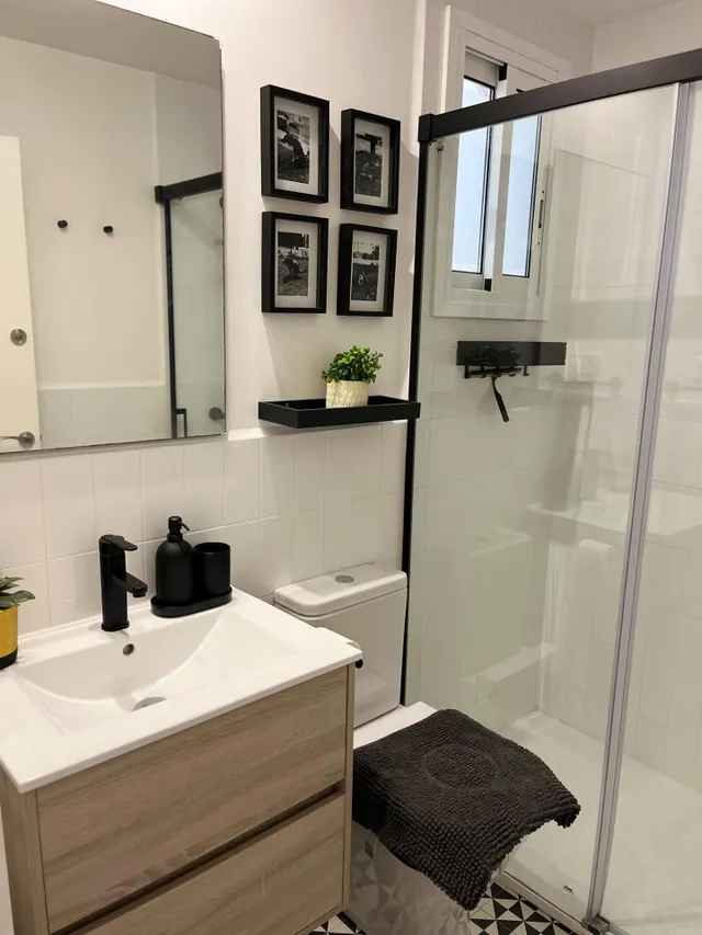 PISO REFORMADO de 3 dormitorios, con PATIO PRIVADO — 19