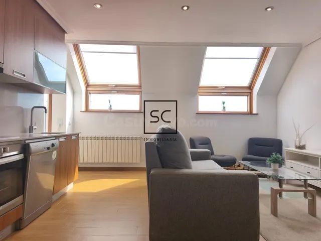 Apartamento con terraza en Porta Nova, Ferrol. - foto 4