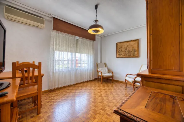 Vivienda de 4 dormitorios con terraza y urbanización en san blas — 15