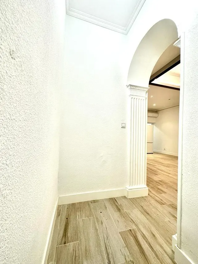 Planta baja 1 habitación 72m² en alquiler - Centro — 6