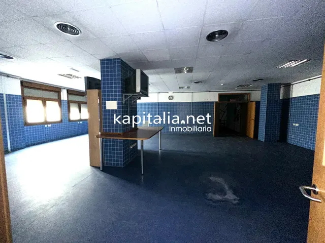 Venta/Alquiler de Local Comercial en Ontinyent - Zona Sant Josep — 17