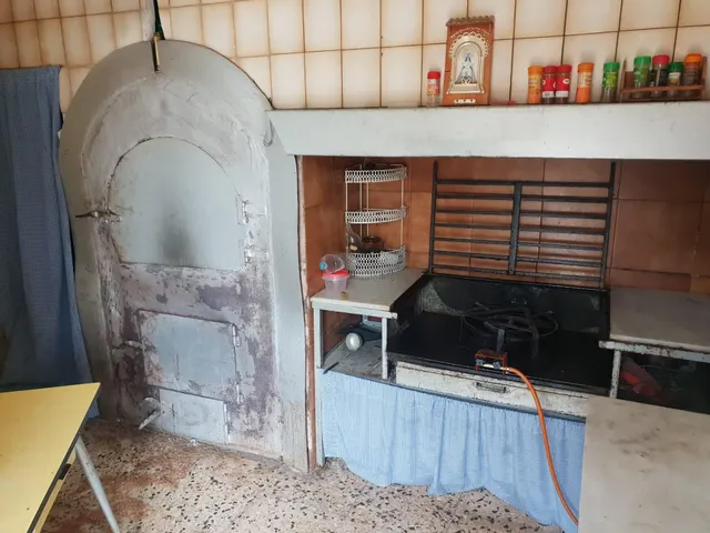 EXCELENTE CHALET A 2 MINUTOS DE PETRER — 16