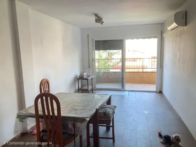 PISO SOLEADO EN VENTA EN PINEDA DE MAR - foto 2