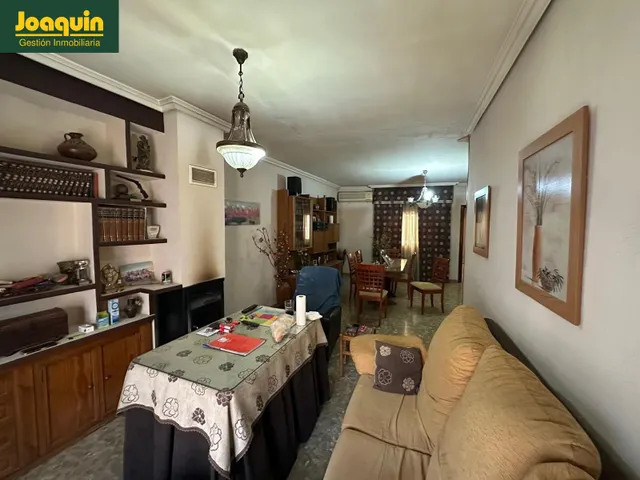Gran piso en Barriada de los Ángeles — 14