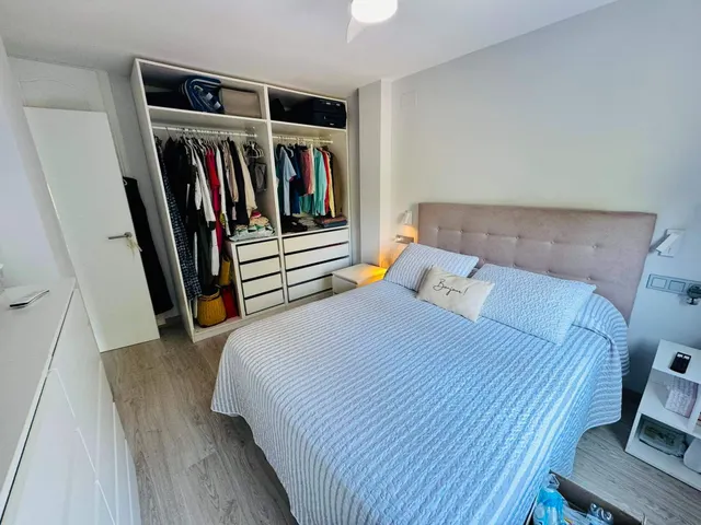 Alquiler de temporada apartamento con reforma integral — 18