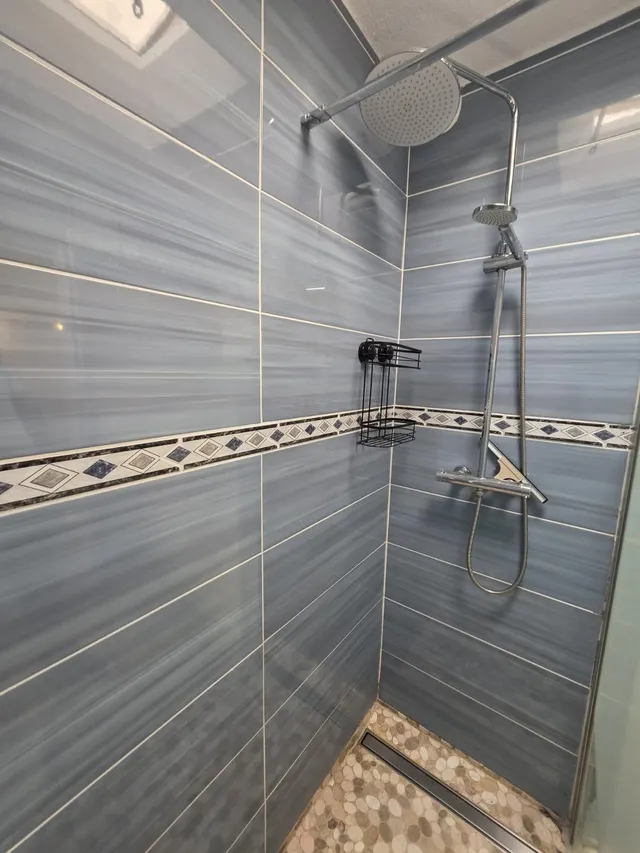 ADOSADO DE 2 habitaciones CON TERRAZA Y PISCINA COMUNITARIA — 22