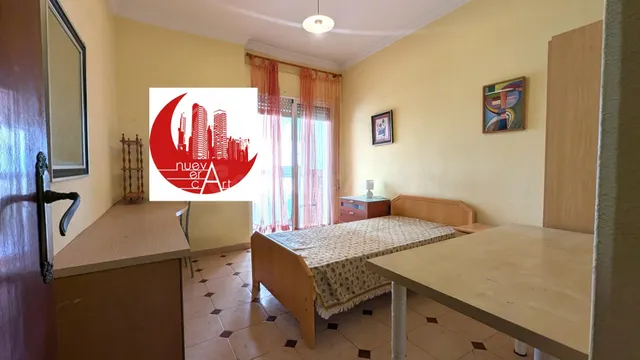 ¡Piso de 3 dormitorios, baño y aseo en Venta zona Alameda Sa