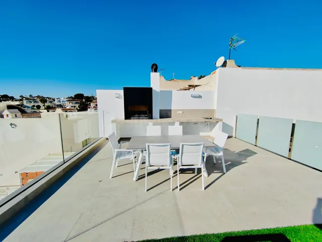 Villa 3 habitaciones 128m² en venta - Urbanización Perla del - foto 5