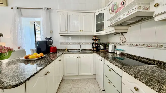 Villa 4 habitaciones 162m² en venta - Doña Pepa — 21