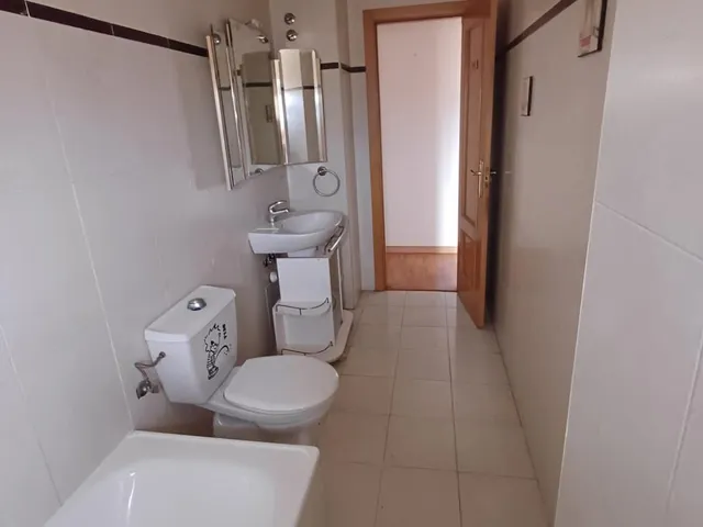 Encantador Piso en Las Navas del Marqués - Oportunidad Única — 24