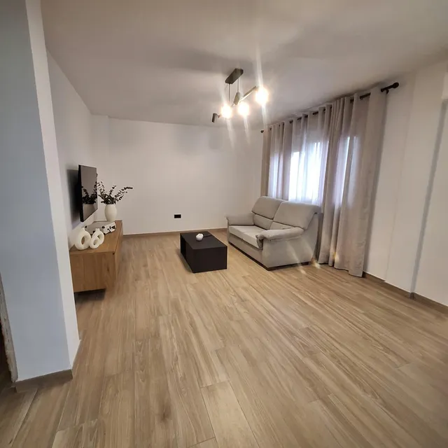 Vivienda totalmente reformada en la zona de Llopis — 28