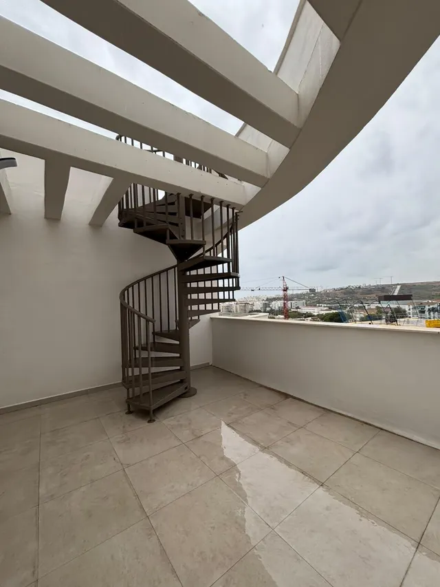 Se vende ático con piscina privada en Estepona — 18