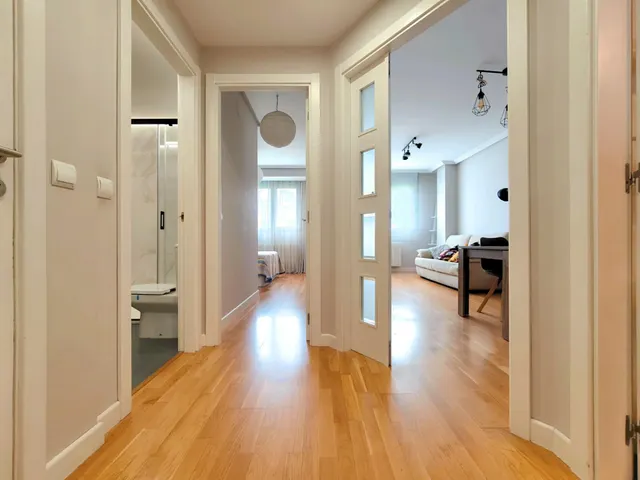 Vivienda exterior de un dormitorio, lista para entrar a vivir y ubicada en la zona más demandada de Villa del Prado. — 23
