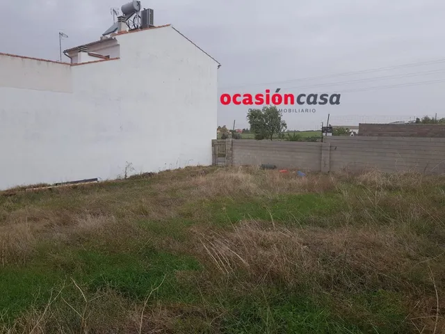 SE VENDE SOLAR URBANO — 4