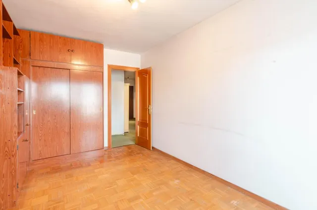 Piso en la estrecha , Oviedo — 19